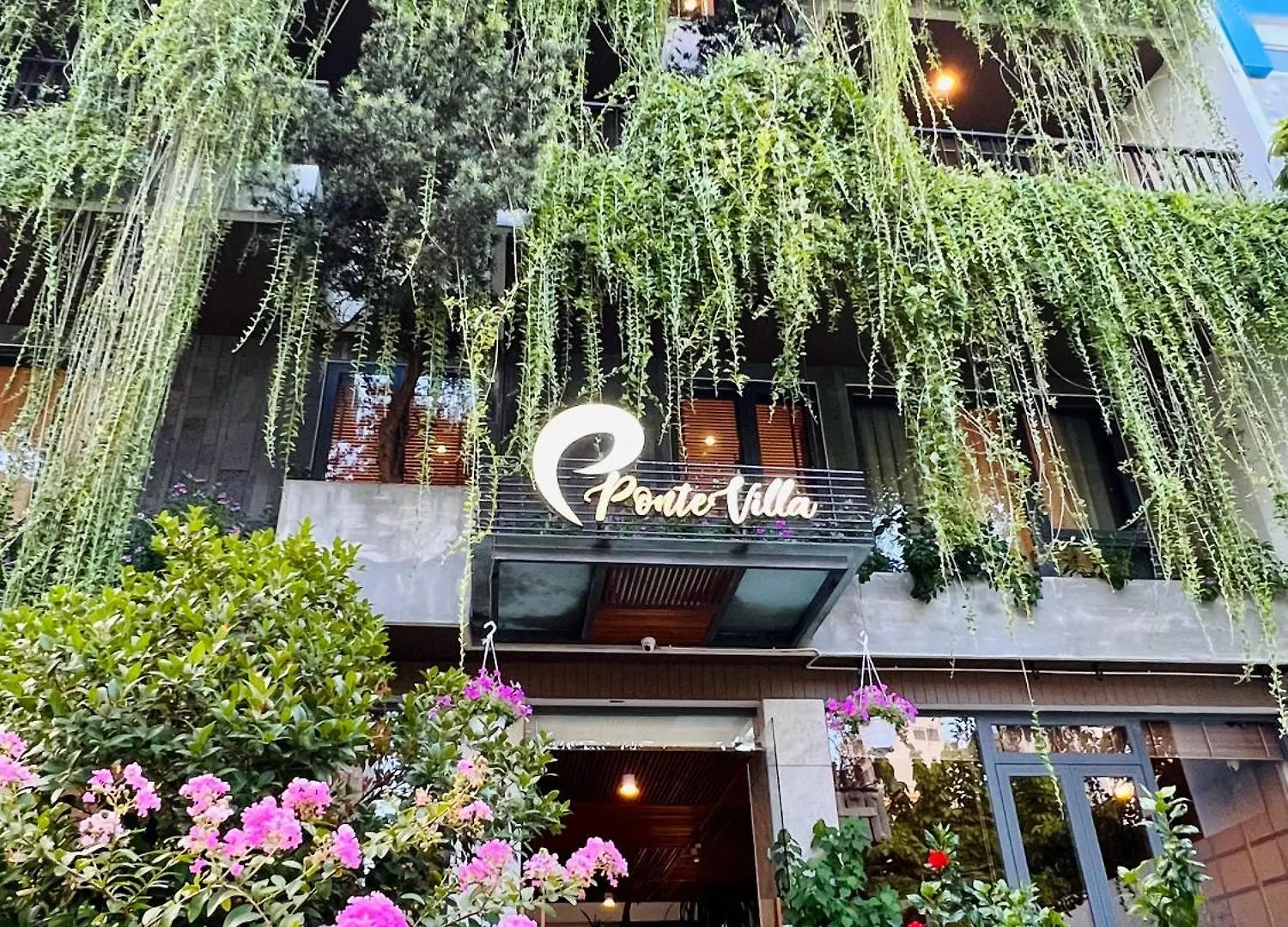 Hotel Ponte Boutique Đà Nẵng